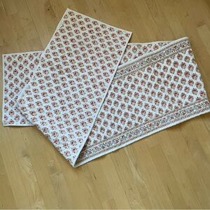 Williams Sonoma quilted table runner